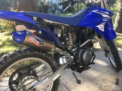 Escape Pro Tork Powercore 2 con curva Ttr 230 Phantom Motos