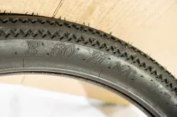 Cubierta Technic Deluxe 3.50-21 CafeRacer / Bobber / Custom